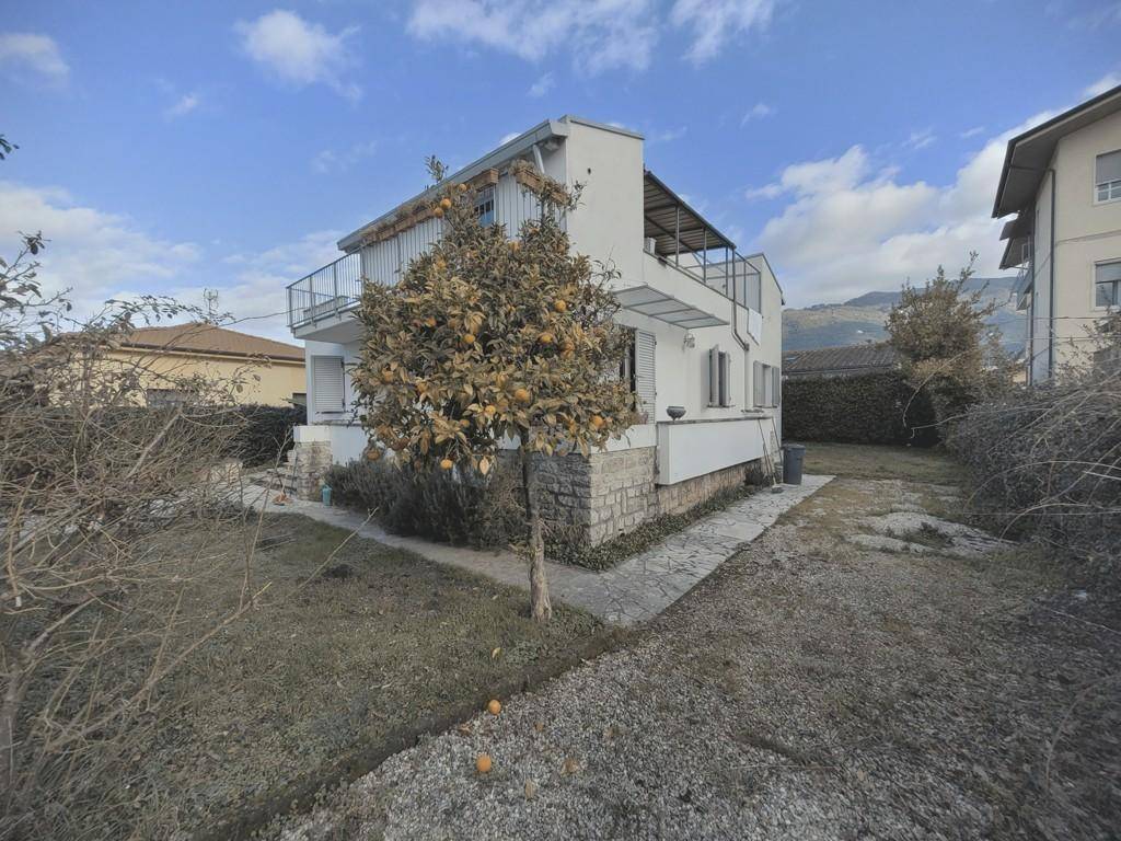 Villa a Pietrasanta in Via del Castagno, 10 - Foto 4