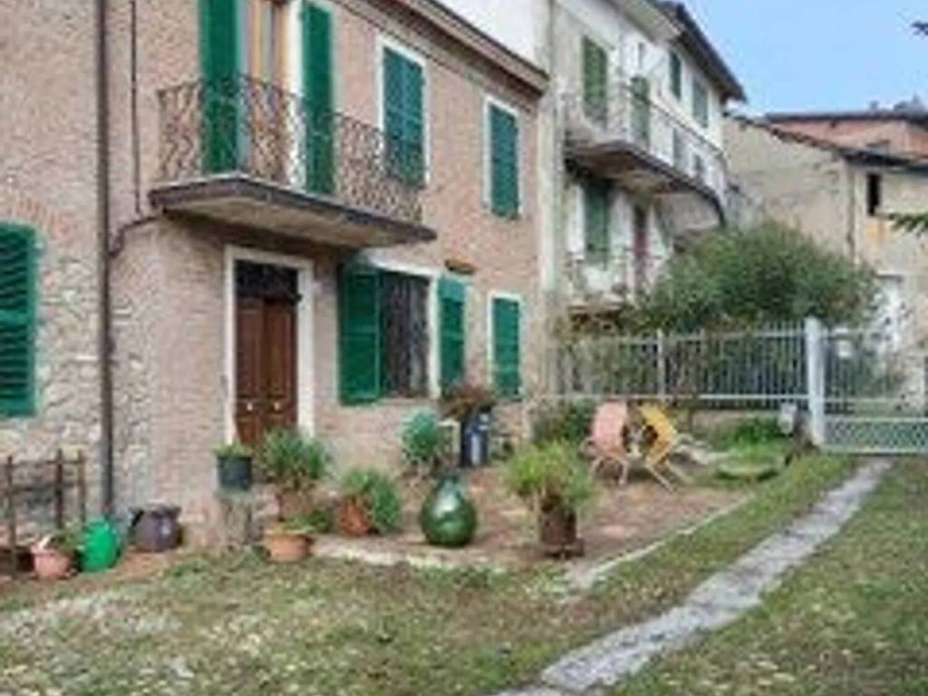 Villa a Carezzano in Via Libertà, 30 - Foto 2