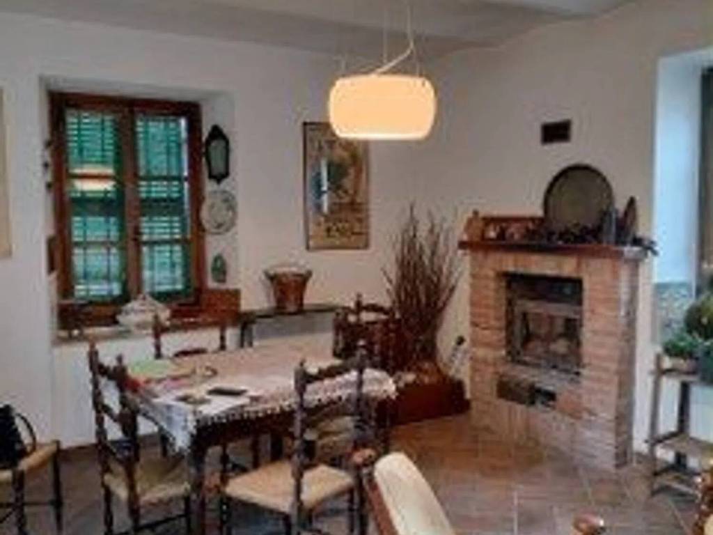 Villa a Carezzano in Via Libertà, 30 - Foto 5