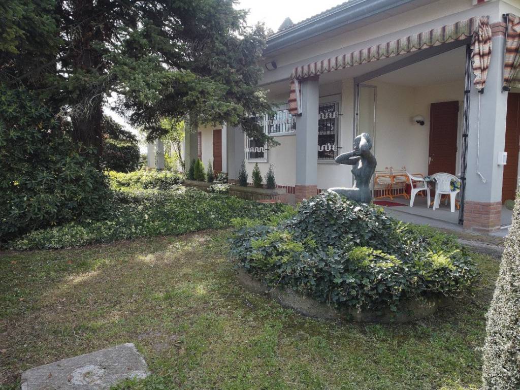 Villa a Carpi in Via 12 Febbraio 1945 - Foto 4