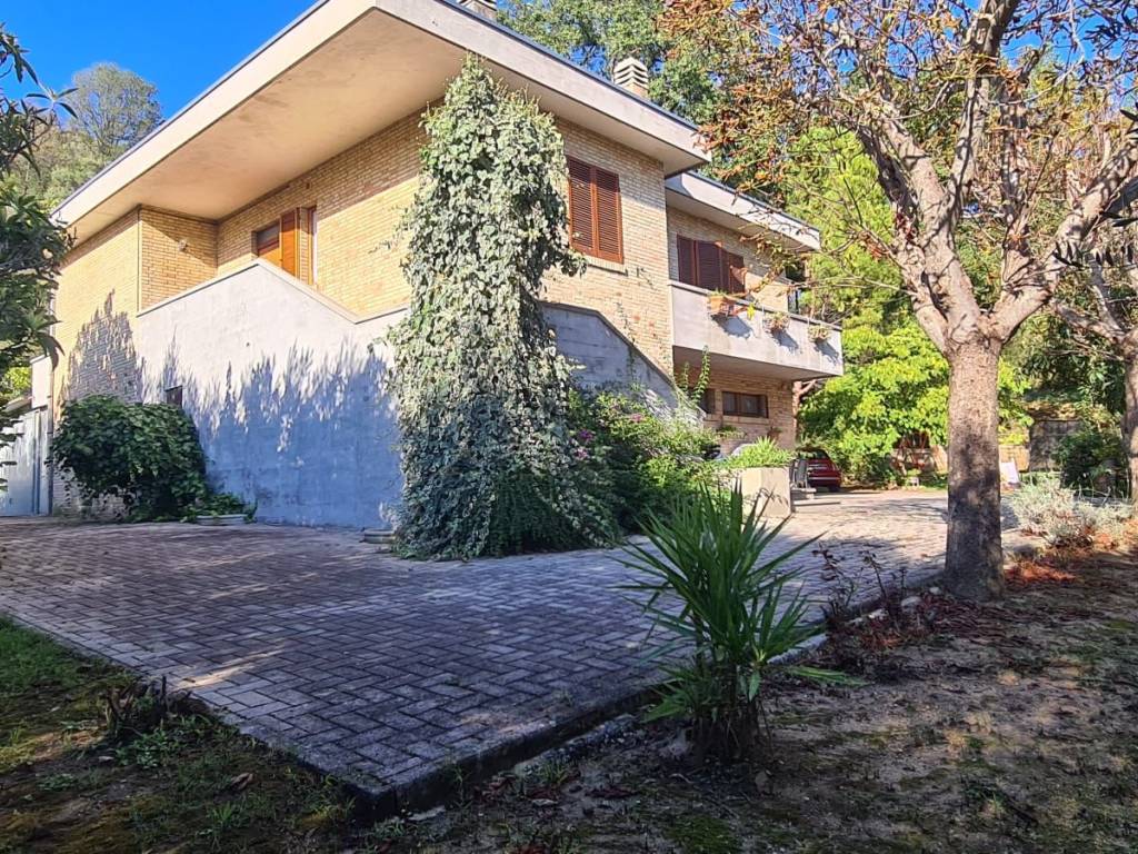 Villa a Treia in Via San Marco Vecchio - Foto 5