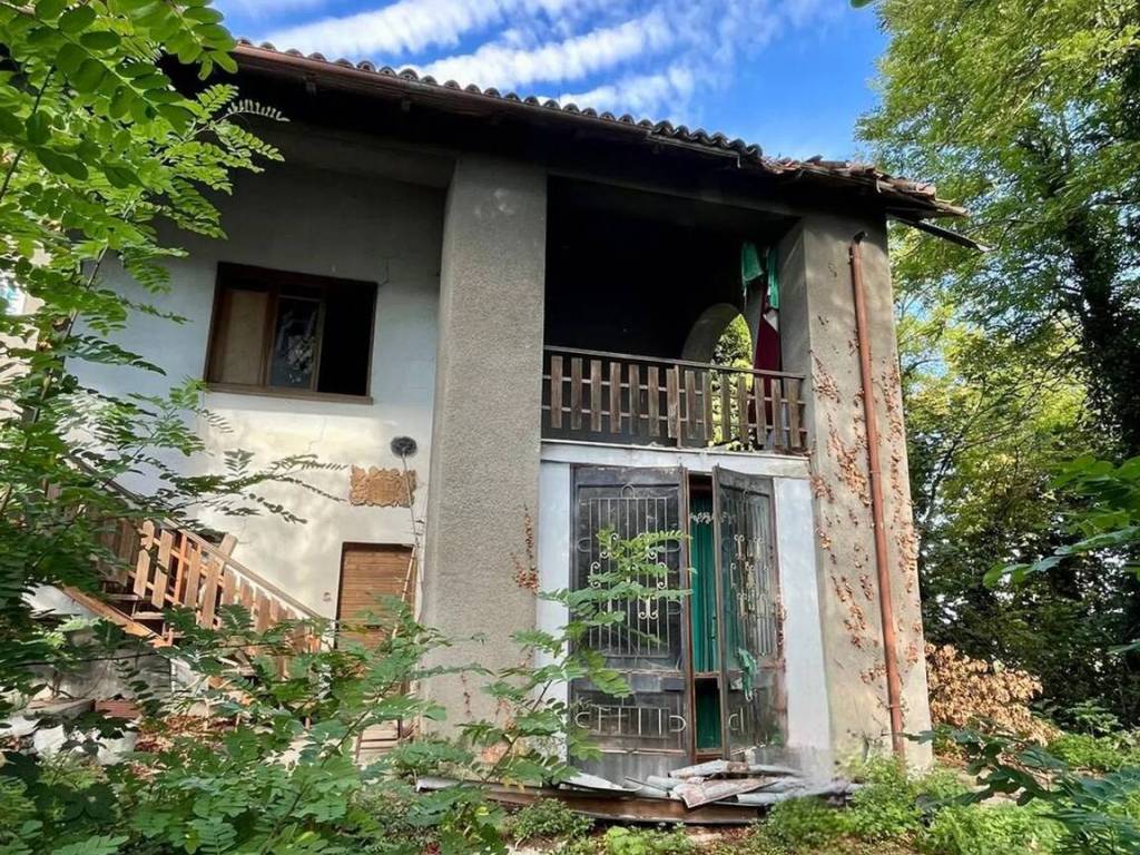 Villa a Rivanazzano terme in Via San Rocco, 12 - Foto 2