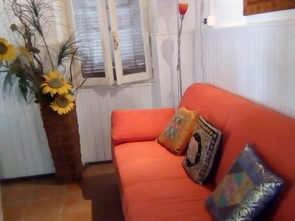 Casa indipendente a Santa giuletta - Foto 5