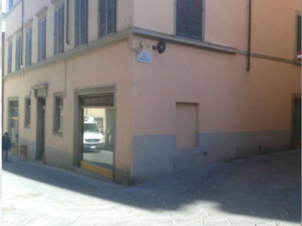 Immobile a Castiglion fiorentino in corso Italia 28 A - Foto 2