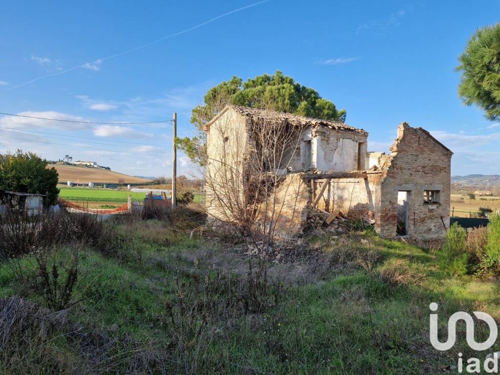 Terreno a Castelfidardo in Via Strada Statale Adriatica, 1 - Foto 5
