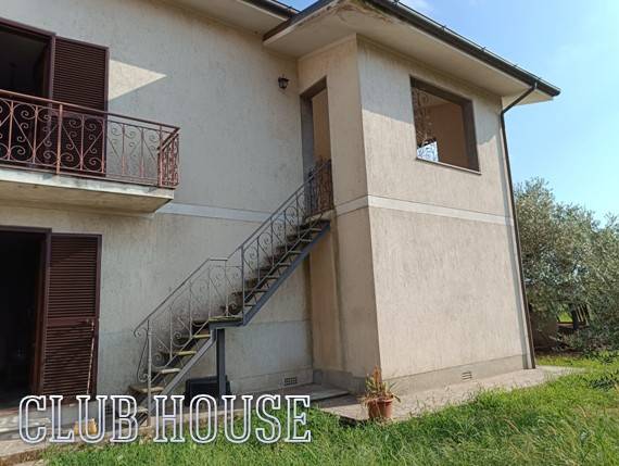 Villa a Camaiore in Via dell'Antenna - Foto 5