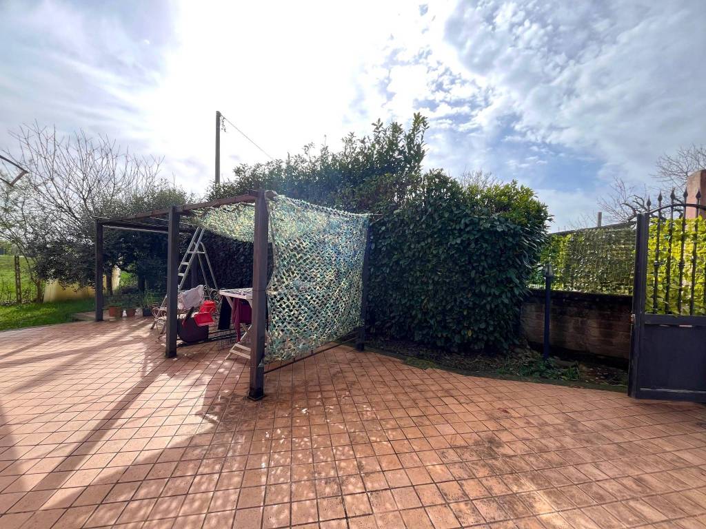 Appartamento a Valmontone in Via Colle del Tesoro - Foto 3