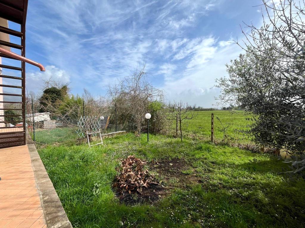 Appartamento a Valmontone in Via Colle del Tesoro - Foto 4