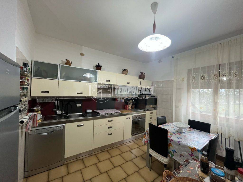 Appartamento a Mondavio in Strada Provinciale Mondaviese - Foto 5