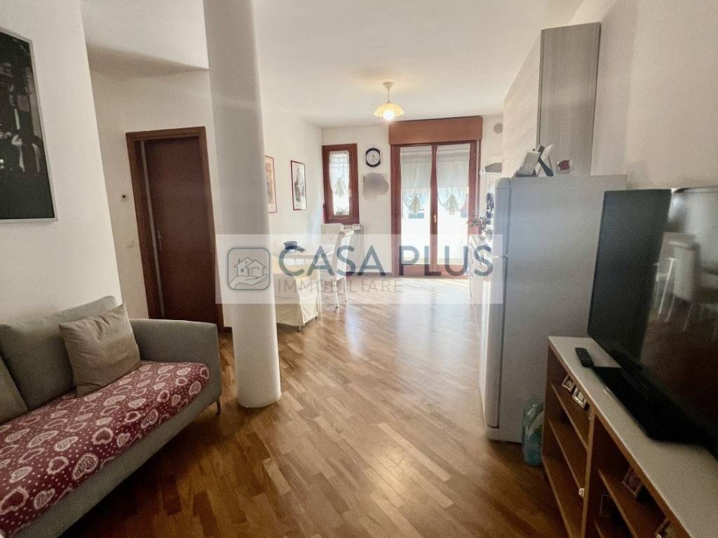 Appartamento a Bassano del grappa in via monte sabotino 26 - Foto 2