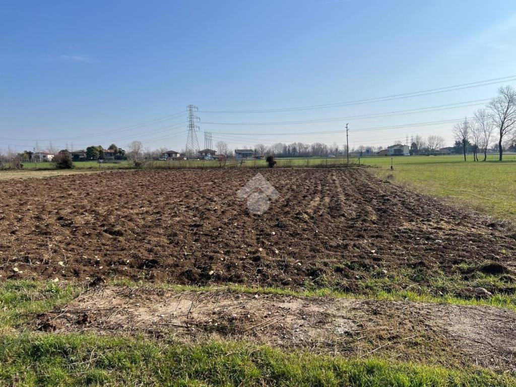 Terreno a Montecchio precalcino in Via Marconi - Foto 3