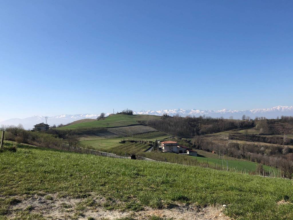 Villa a Belvedere langhe in Via del Bracco - Foto 2
