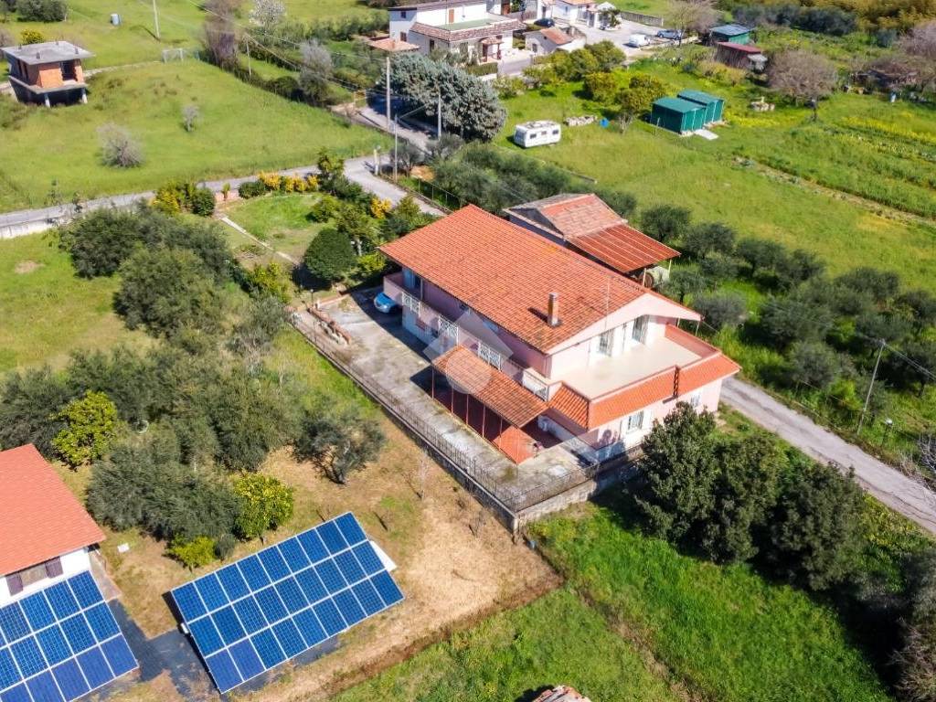 Villa a Formia in Via Jackob philipp hackert, 4 - Foto 2