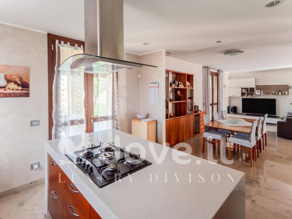 Villa a Spilamberto in Via Medicine, 1005 - Foto 4