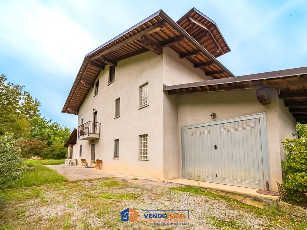 Villa a Bra in Strada Vecchia di Torino, 120 - Foto 3
