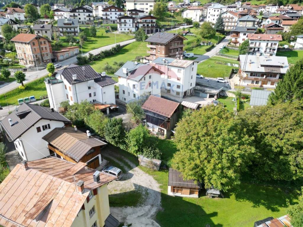 Rustico / casale a Calalzo di cadore in Via Giacomelli, 93 - Foto 4