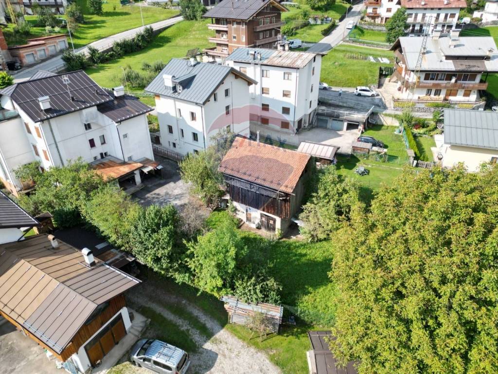 Rustico / casale a Calalzo di cadore in Via Giacomelli, 93 - Foto 5