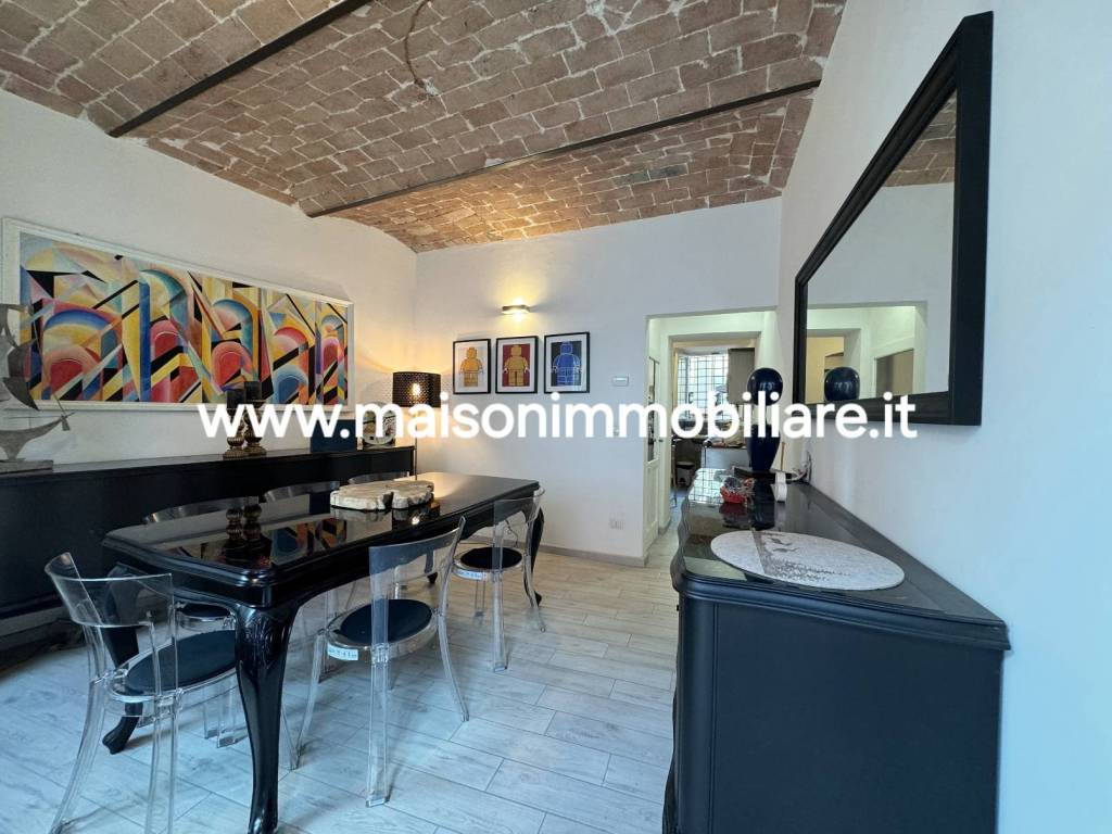 Casa indipendente a Prato in Piazza dei Partigiani - Foto 2