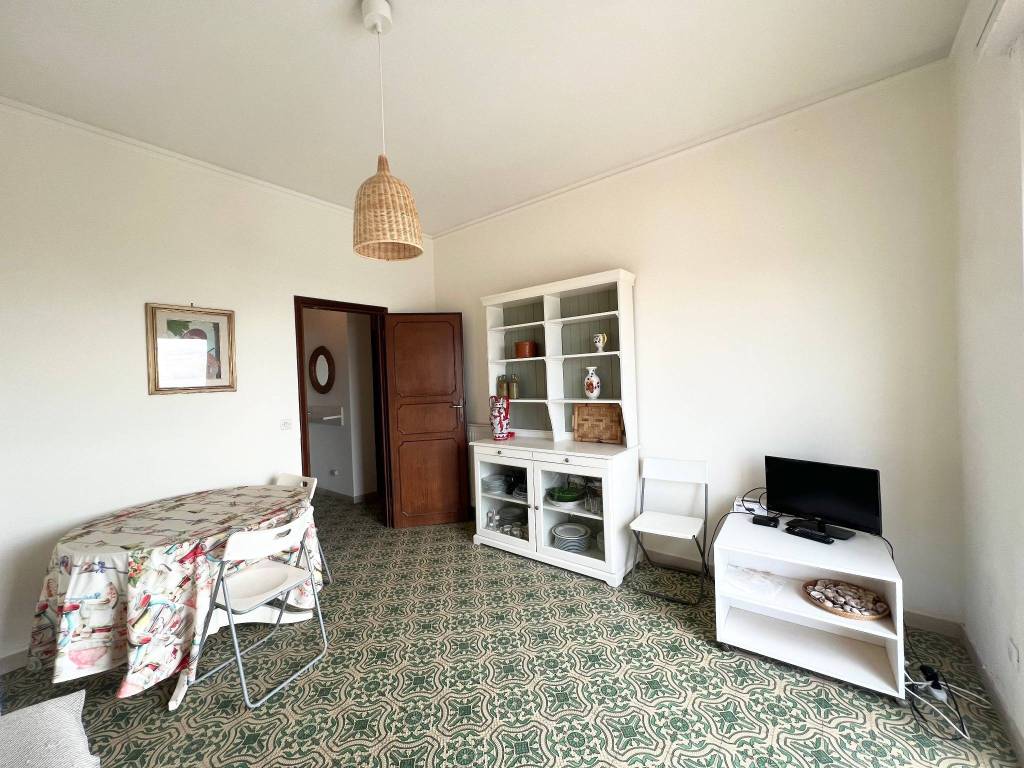 Appartamento a Camaiore in Via Ermenegildo Pistelli - Foto 3