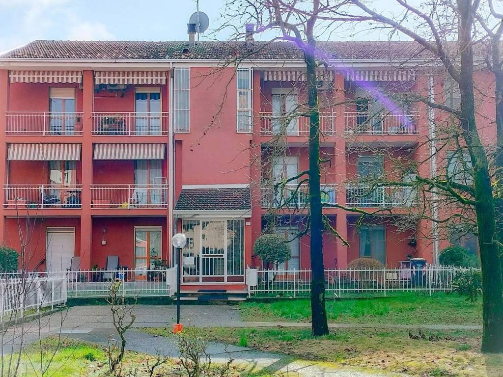Appartamento a Tortona in Via Eugenio Curiel, 1 - Foto 2