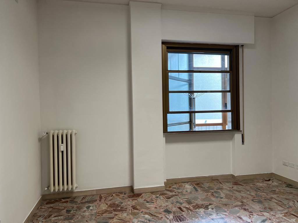 Immobile a Arezzo in Piazza San Jacopo - Foto 3