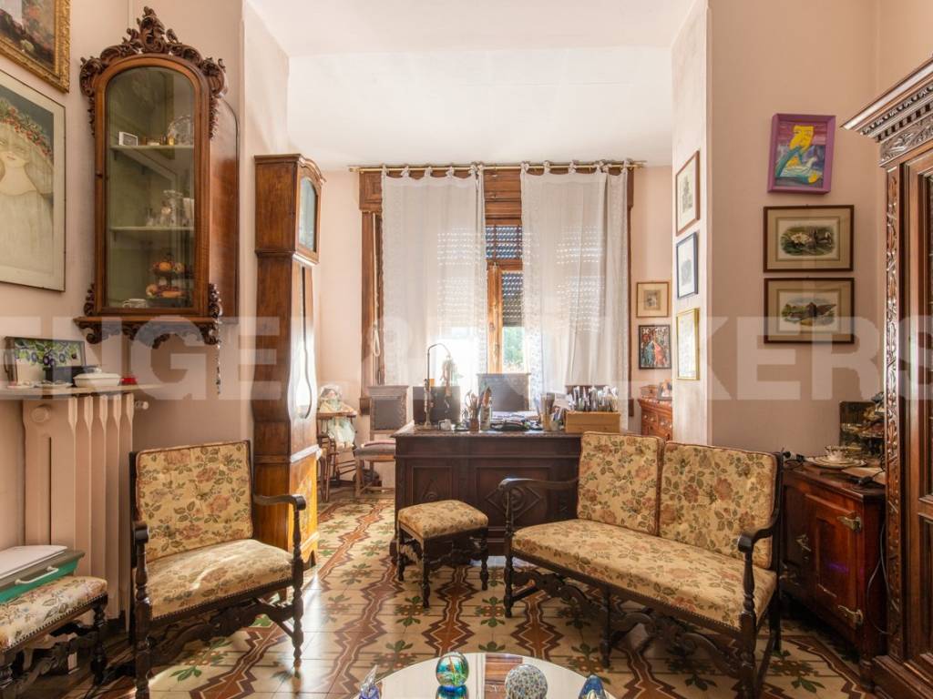 Villa a Luino in Via Creva, 19 - Foto 2