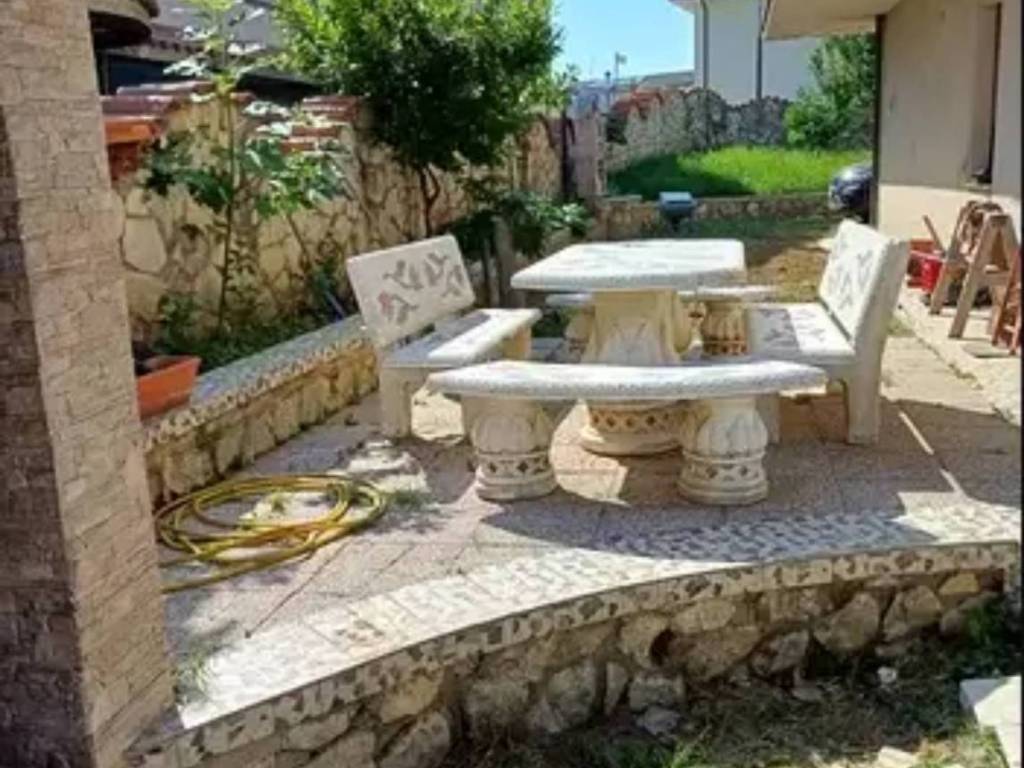 Villa a Penne in Via Giovanni de Caesaris - Foto 3