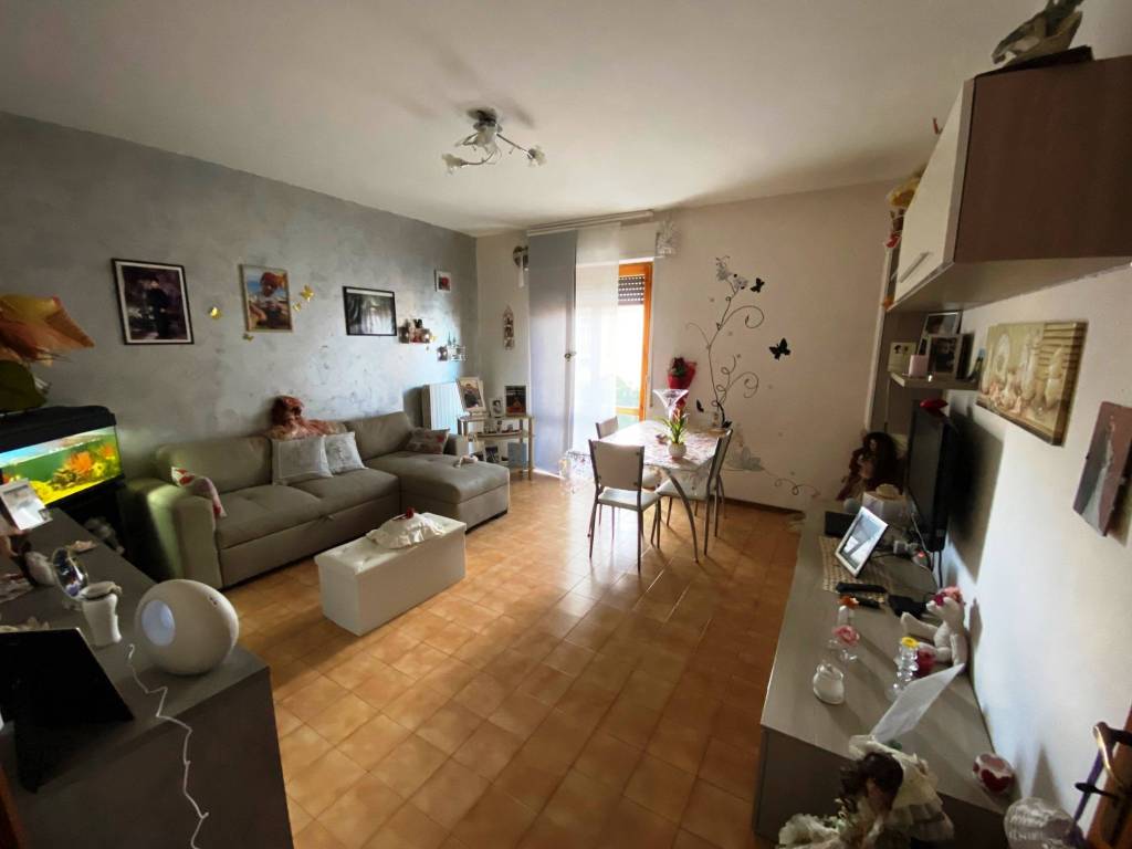 Appartamento a Esanatoglia - Foto 3