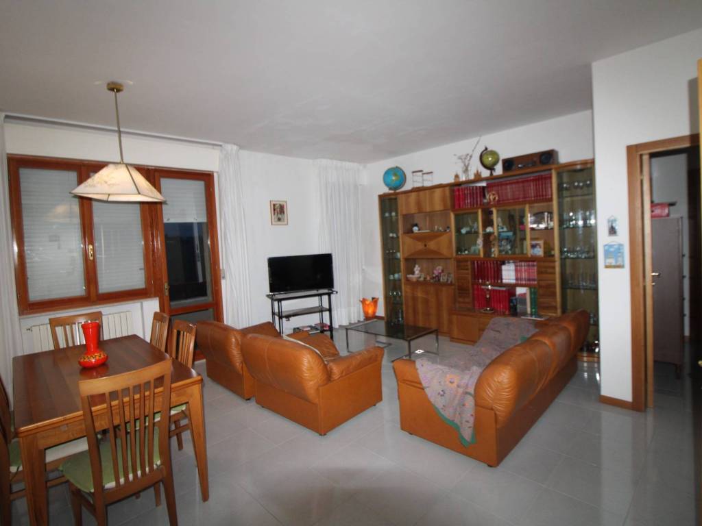 Appartamento a Jesi - Foto 4