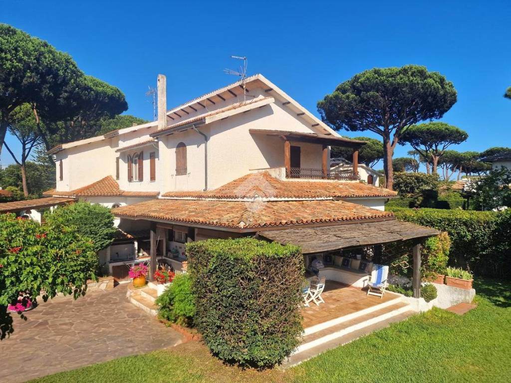 Villa a San felice circeo in Baia delle Vele - Foto 2