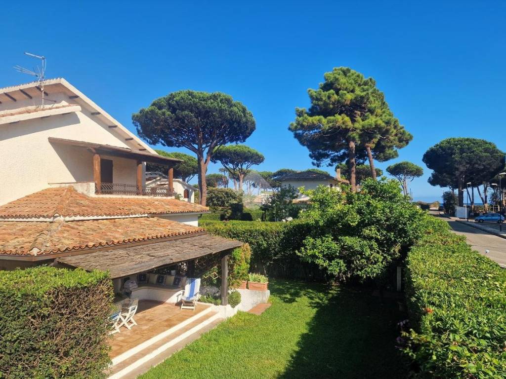 Villa a San felice circeo in Baia delle Vele - Foto 3