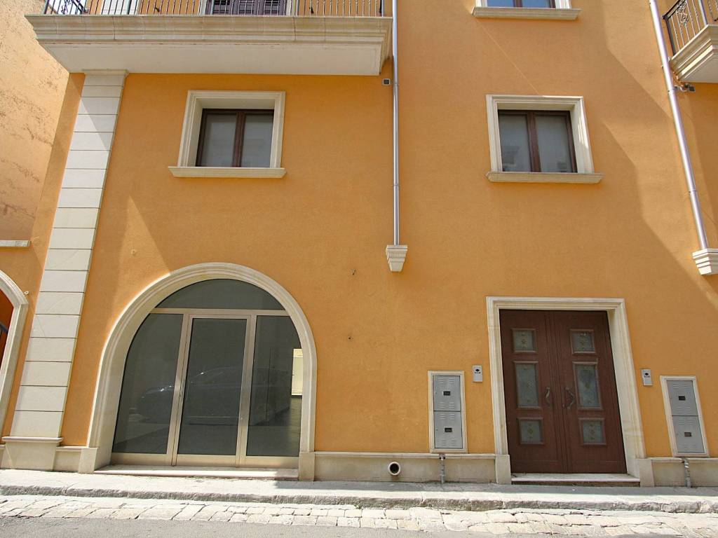 Appartamento a Parabita in Via Impero - Foto 4