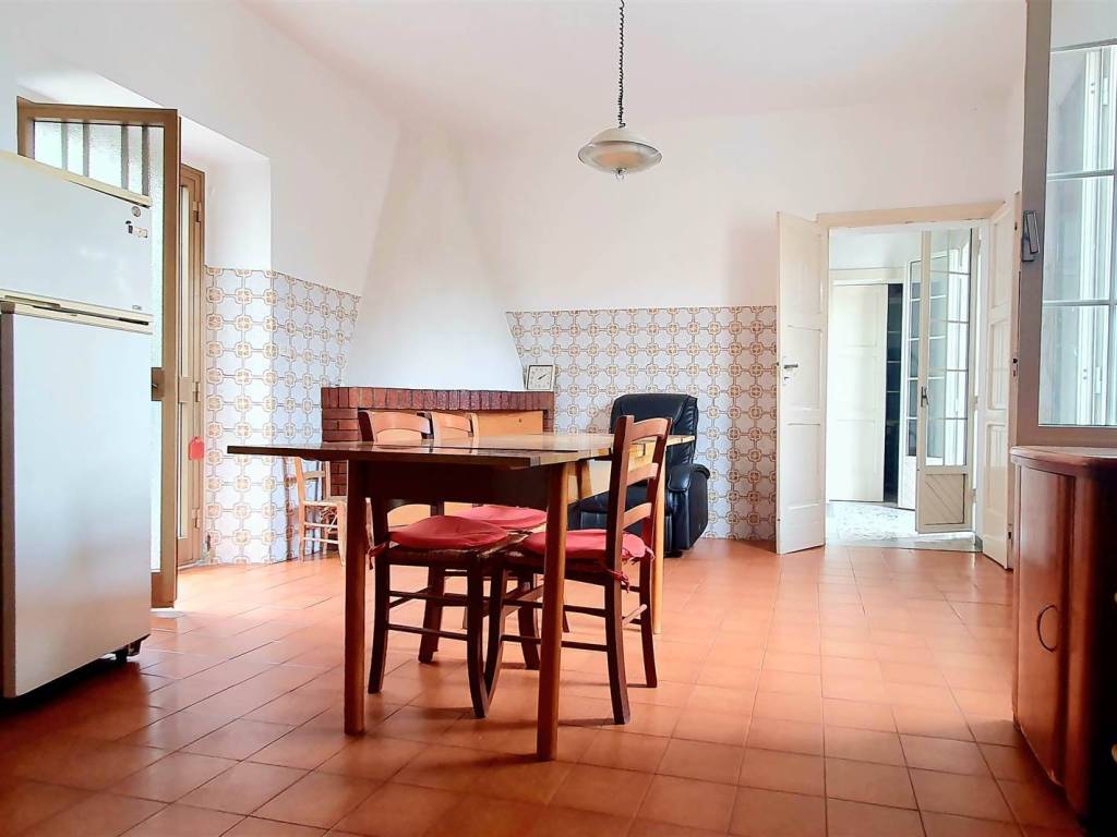 Casa indipendente a Triei in Via Vittorio Emanuele 3, 5 - Foto 2