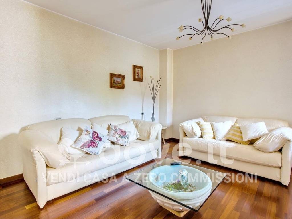 Villa a Cuveglio in Via Corte, 11 - Foto 3