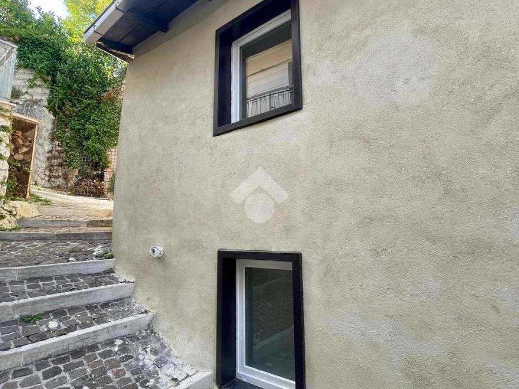 Casa indipendente a Tagliacozzo in Via Labirinto, 2 - Foto 5