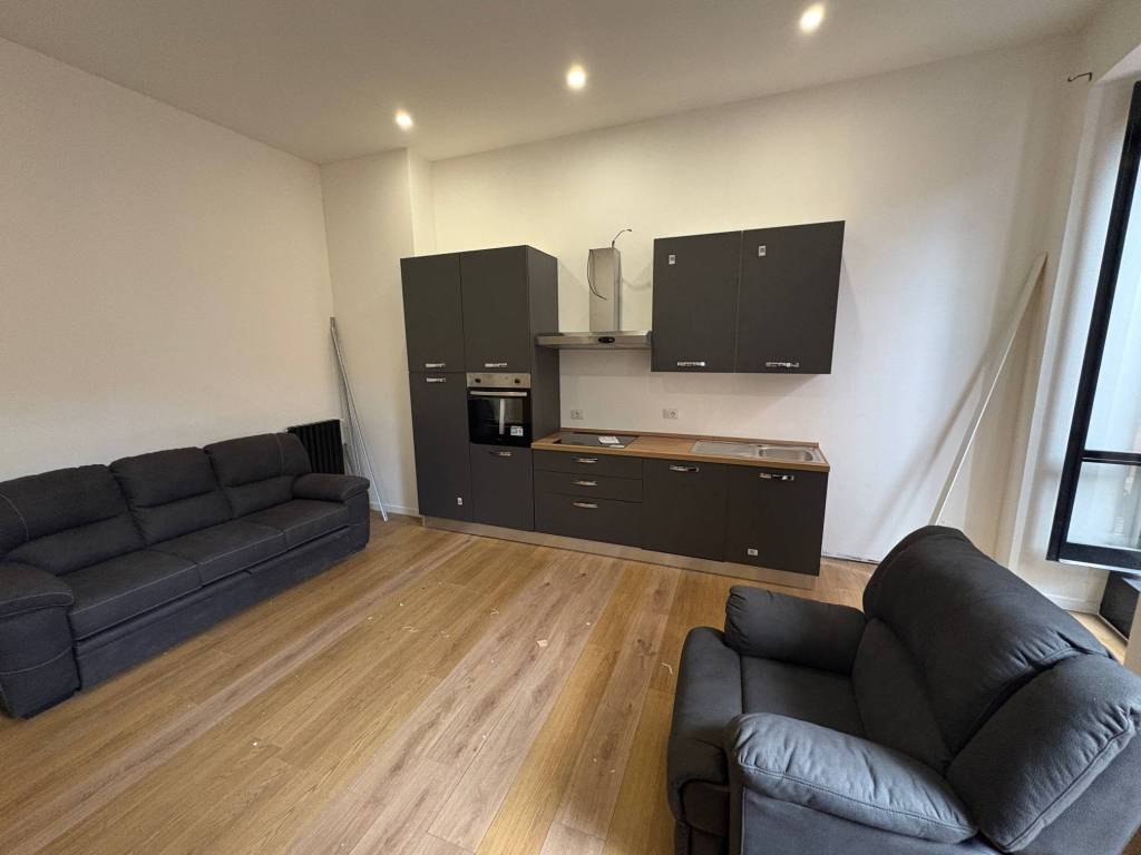 Appartamento a Verbania in Via Antonio Baiettini - Foto 4