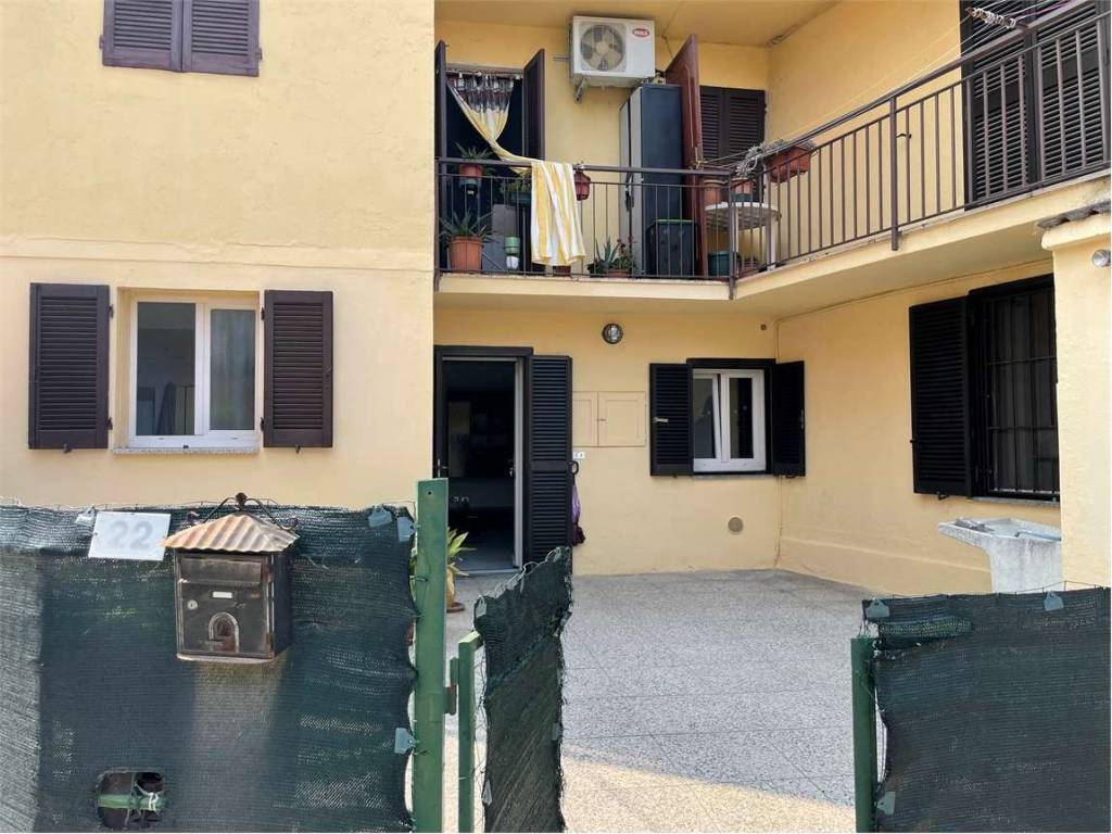 Appartamento a Castelletto sopra ticino in via Beati, 8 - Foto 3