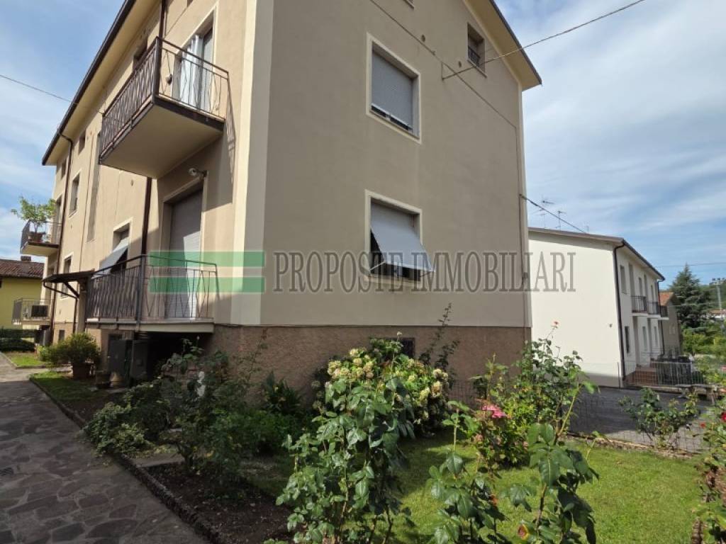 Appartamento a Ome in Via Vittorio Veneto - Foto 3