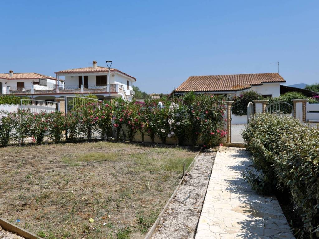 Villetta a schiera a Sant'anna arresi in Località Case Ghisu - Foto 4