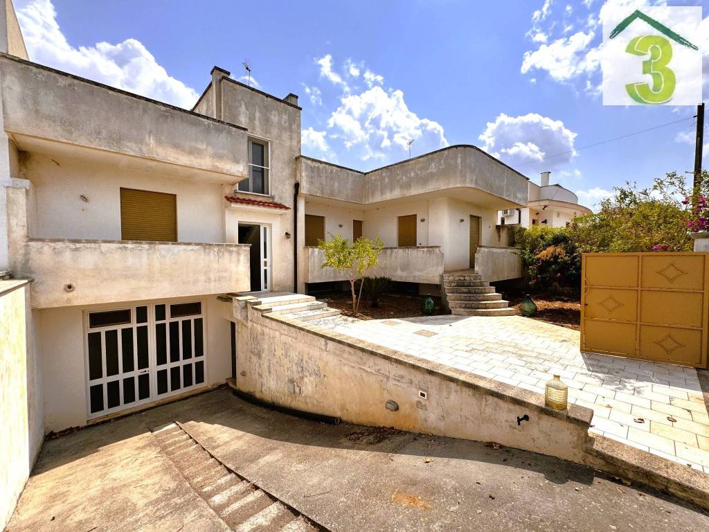 Casa indipendente a Tricase in Via Guido Castelnuovo - Foto 4