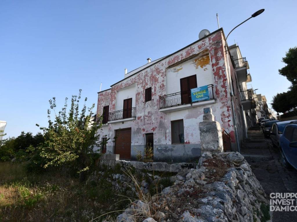 Casa indipendente a Cisternino in Via Sebastiano Caboto - Foto 2