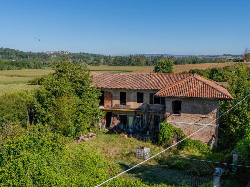 Rustico / casale a Portacomaro in Località Poggio - Foto 2