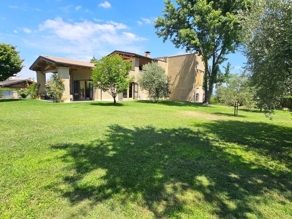Villa a Soriano nel cimino in Via Francesco Fanti - Foto 2