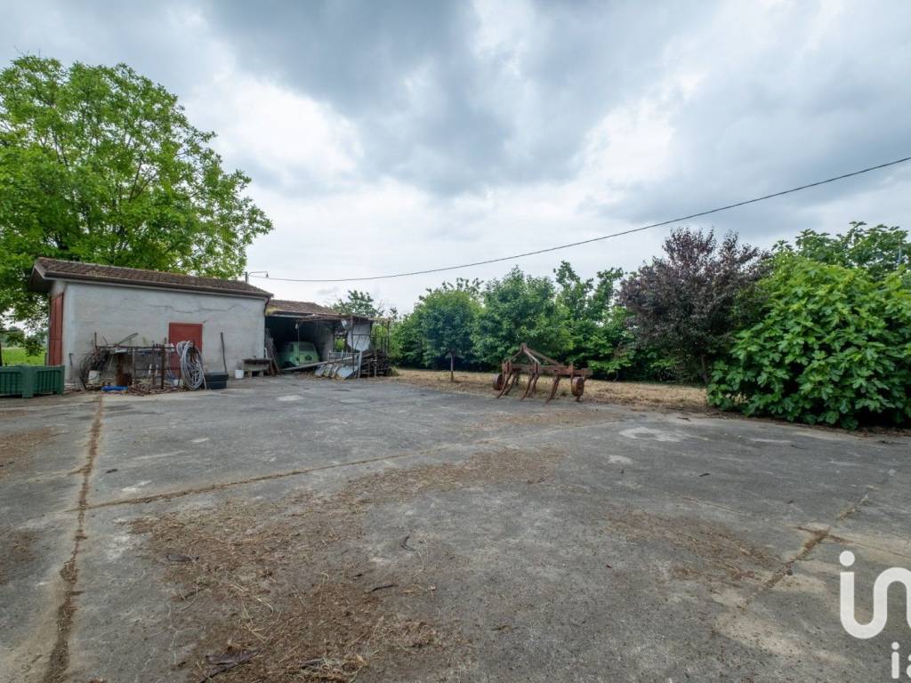 Rustico / casale a Castel goffredo in Contrada Poiano, 34 - Foto 2