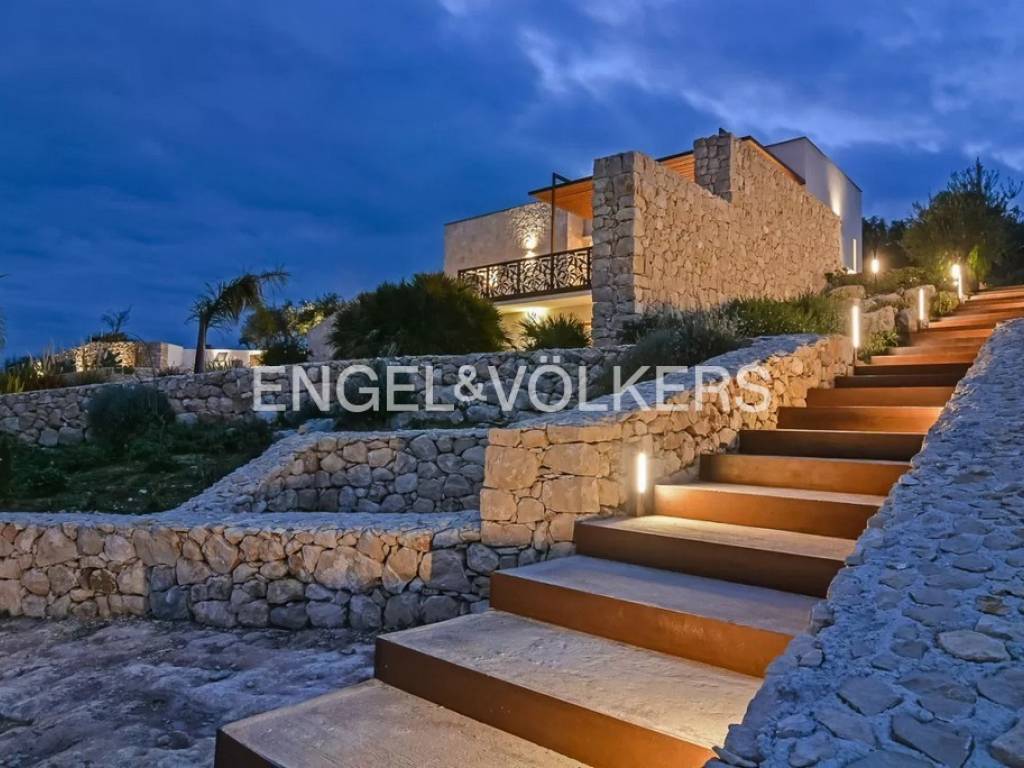 Villa a Avola in Strada Provinciale Avola Bochini Noto - Foto 3