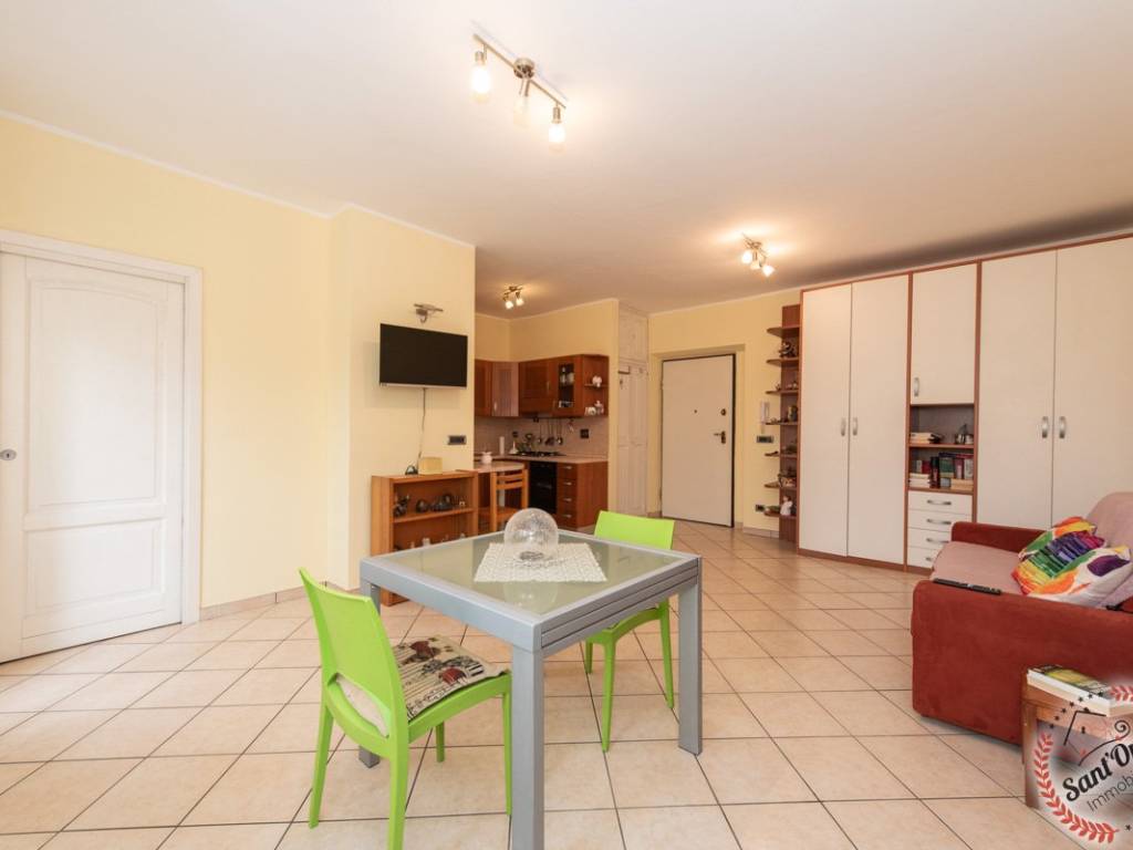 Appartamento a Aosta in Via Anton Zimmermann - Foto 4