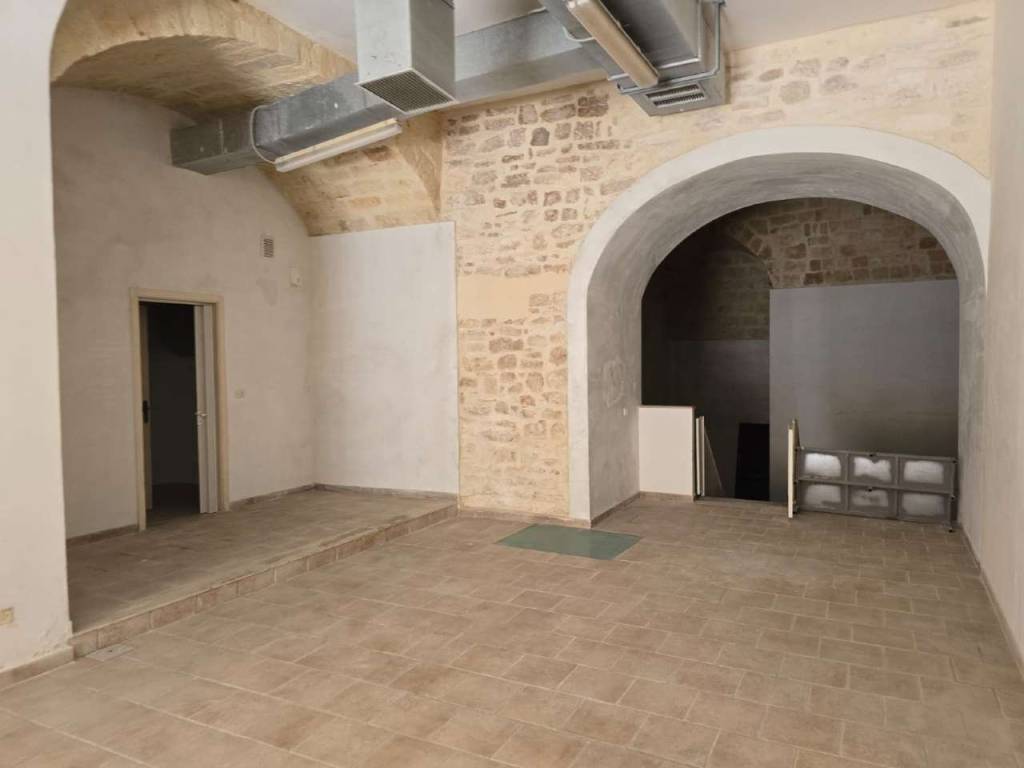 Immobile a Bisceglie in corso Umberto 71 - Foto 2