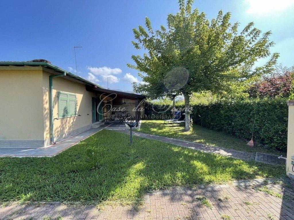 Villa a Forte dei marmi in Via Alessandro Volta - Foto 5