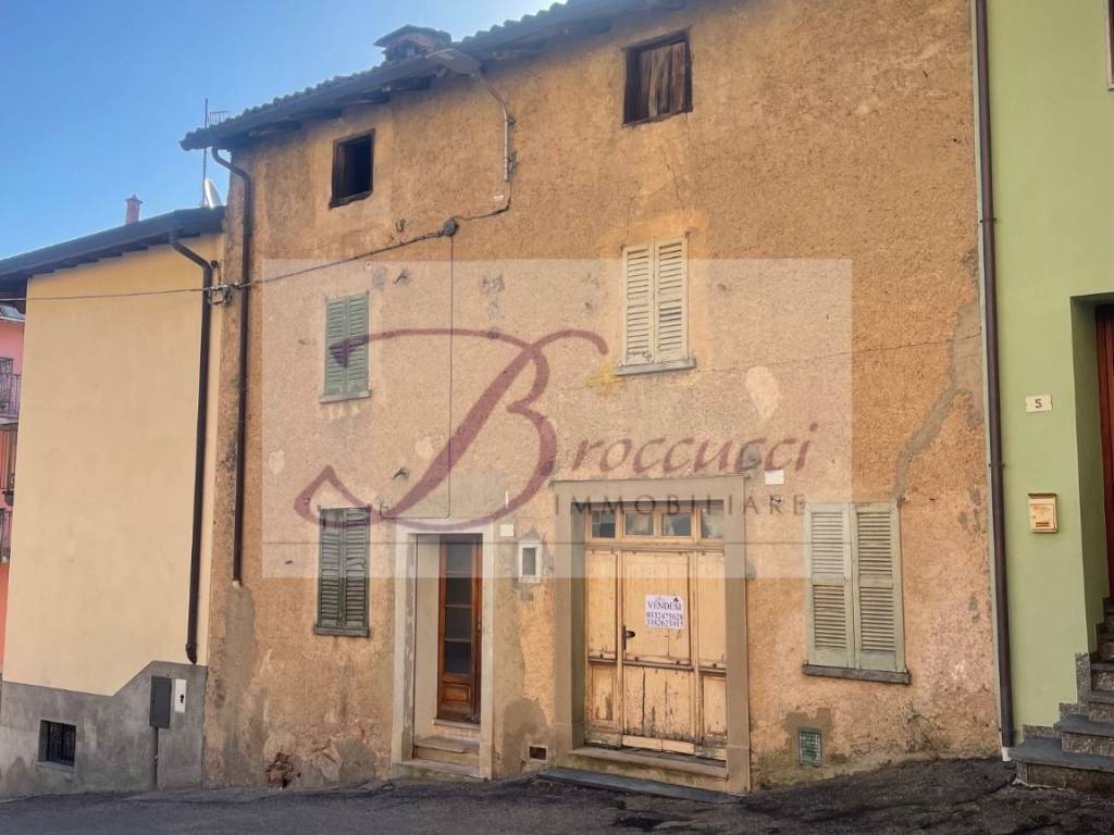 Casa indipendente a Cuasso al monte - Foto 2