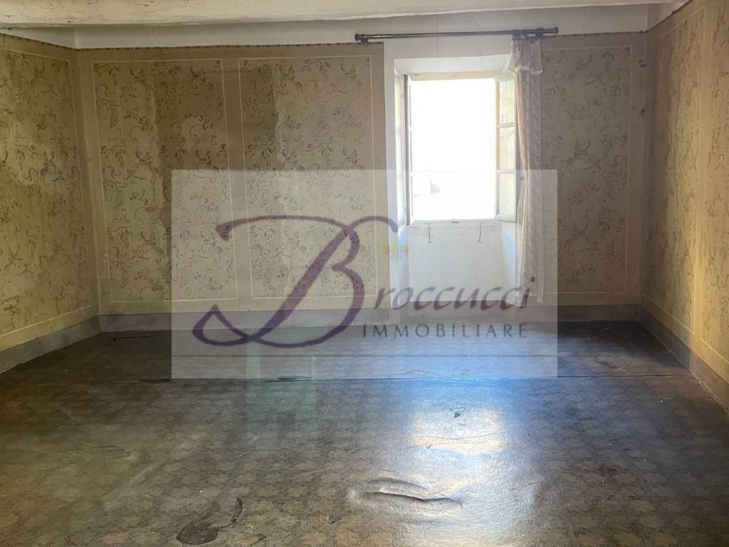 Casa indipendente a Cuasso al monte - Foto 4